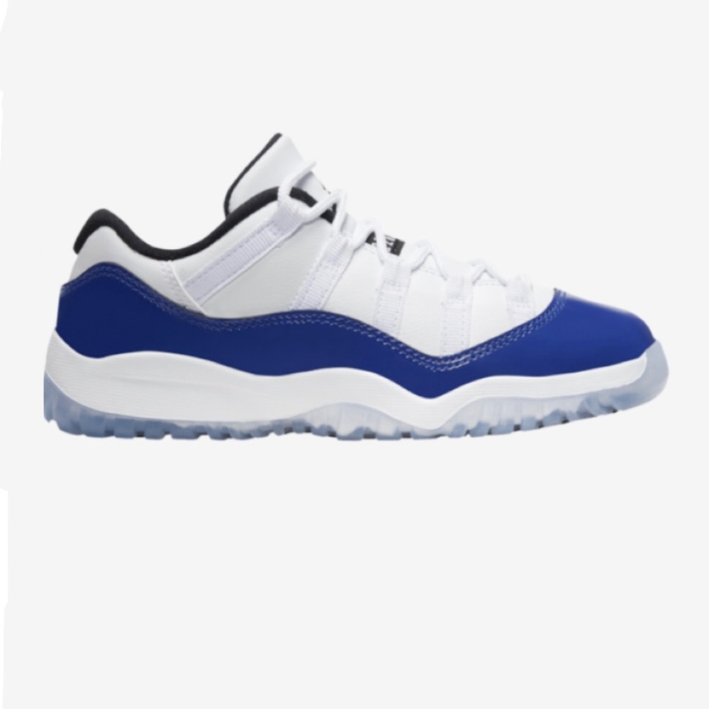 Selling these Concord Jordan 11’s lows